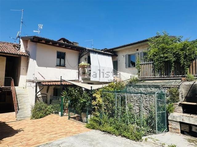 Appartamento in vendita di 198 m² in Via Montebello