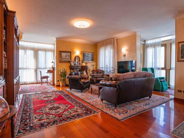 Appartamento in vendita di 198 m² in Via Malta, 12