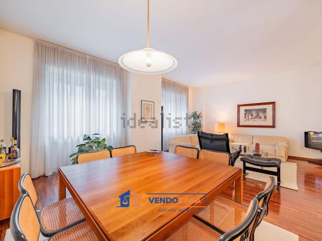Appartamento in vendita di 198 m² in Via Virginio, 41