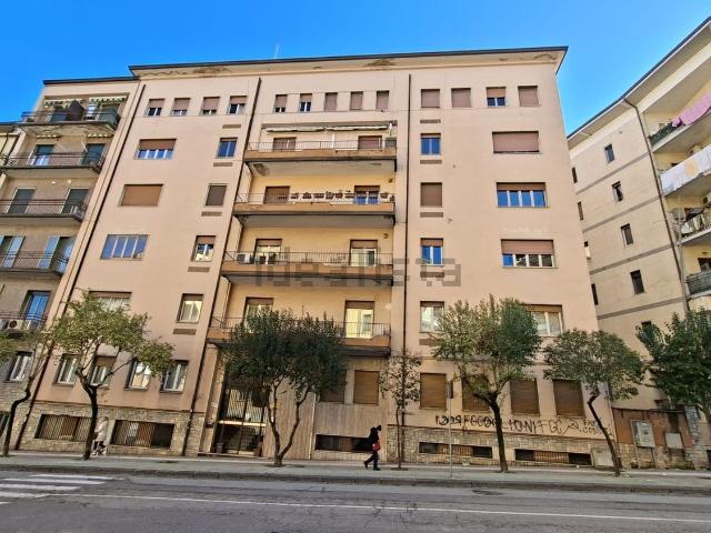 Appartamento in vendita di 198 m² in Viale della Repubblica, 110