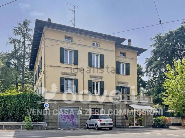 Appartamento in vendita di 199 m² in Via Porrettana, 177