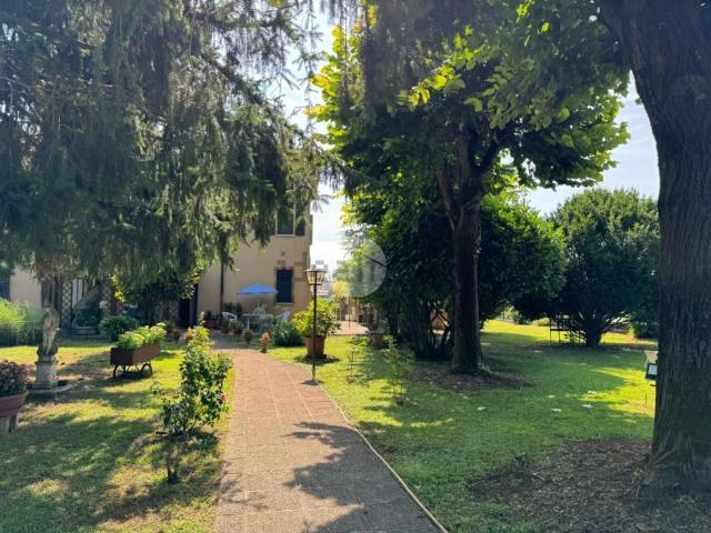 Appartamento in vendita di 199 m² in Via Punte, 99