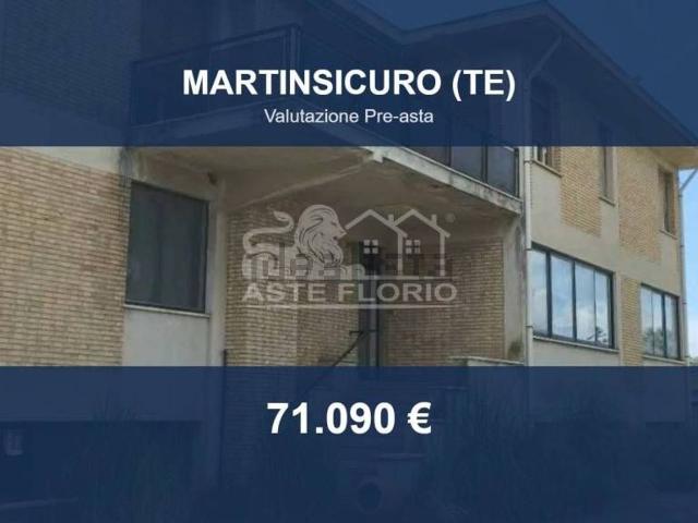 Appartamento in vendita di 199 m² in Via Roma, 391