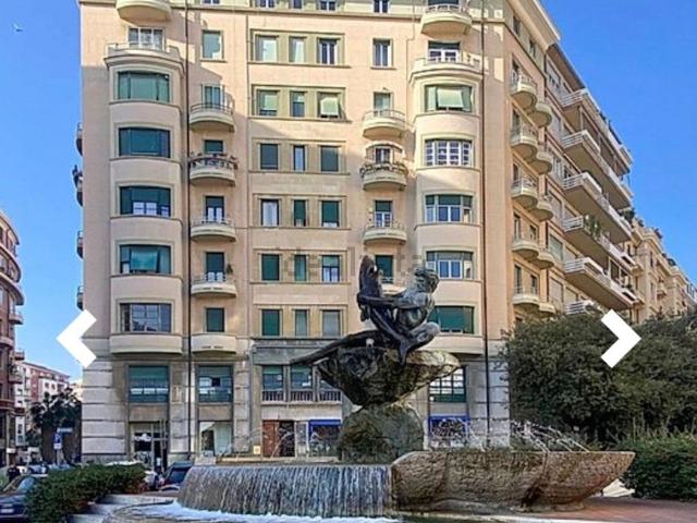 Appartamento in vendita di 199 m² in Piazza Guglielmo Marconi
