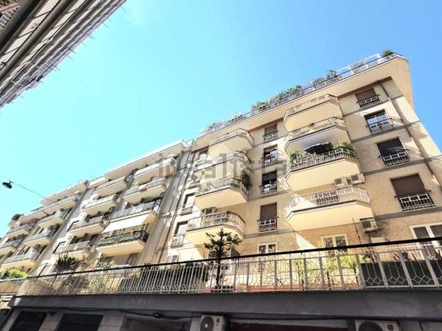 Appartamento in vendita di 199 m² in Strada Privata Borrelli, 28