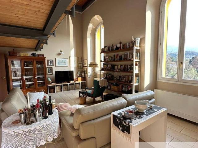 Appartamento in vendita di 200 m²