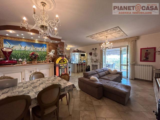 Appartamento in vendita di 200 m²