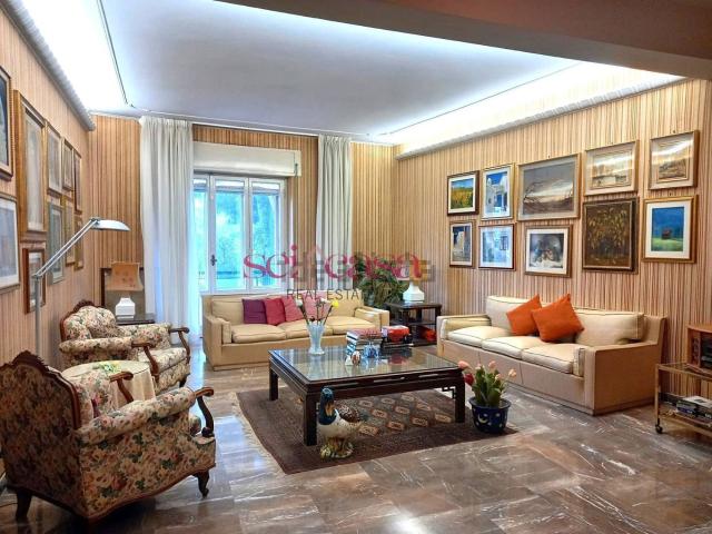 Appartamento in vendita di 200 m²