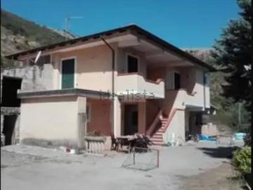 Appartamento in vendita di 200 m²