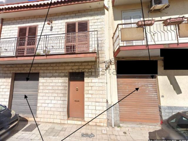 Appartamento in vendita di 200 m² in Via Consolare Valeria, 125