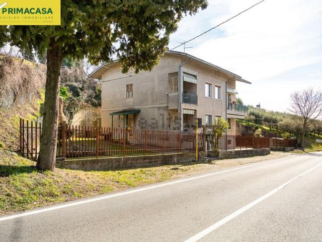 Appartamento in vendita di 200 m² in Via Capovilla