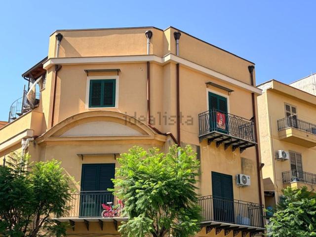 Appartamento in vendita di 200 m² in Via Ciauri, 4