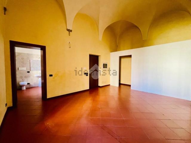Appartamento in vendita di 200 m² in Via Alessandro Cavriani, 8