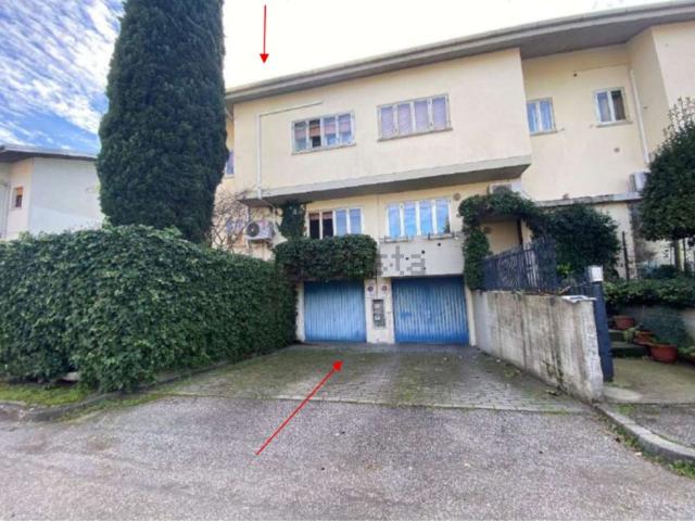 Appartamento in vendita di 200 m² in Via B. Buozzi