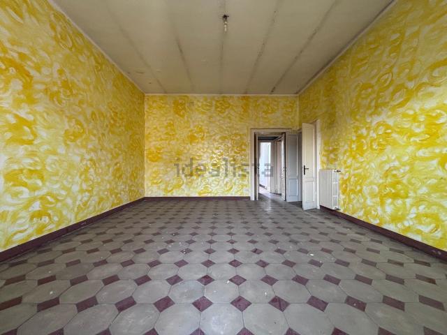 Appartamento in vendita di 200 m² in Via Guglielmo Marconi, 33