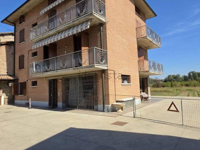 Appartamento in vendita di 200 m² in Via Doccia