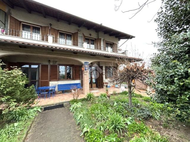 Appartamento in vendita di 200 m² in Via del Pellegrino, 28