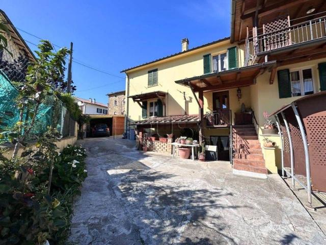 Appartamento in vendita di 200 m² in Via del Santuario
