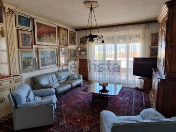 Appartamento in vendita di 200 m² in Via enrico betti, 56124