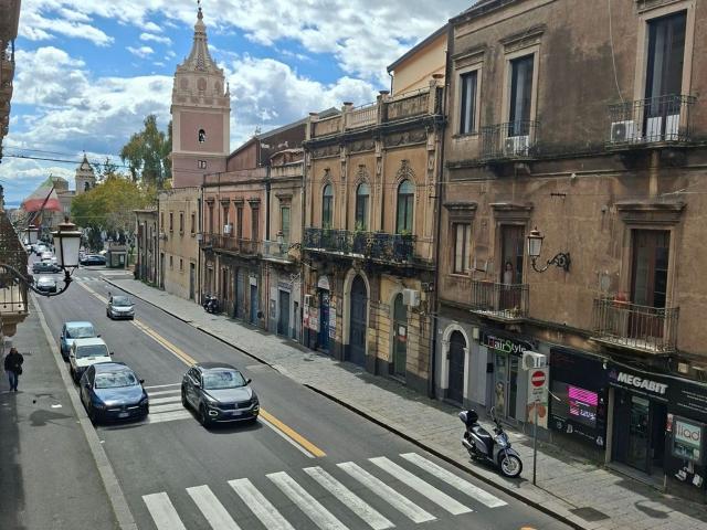 Appartamento in vendita di 200 m² in Via Etnea, 584