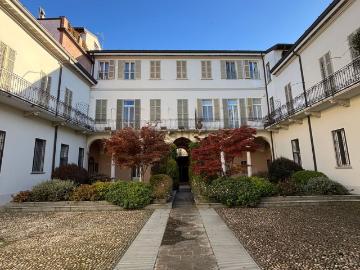 Appartamento in vendita di 200 m² in Via Felice Geromini, 12