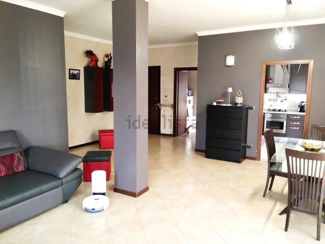 Appartamento in vendita di 200 m² in Via IV Novembre, 16