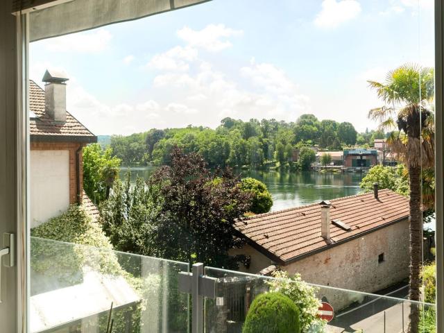 Appartamento in vendita di 200 m² in Via IV Novembre