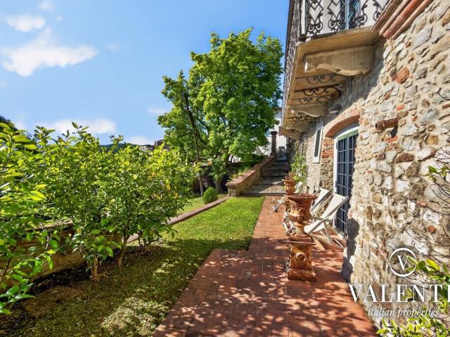 Appartamento in vendita di 200 m² in Via Livi Leone