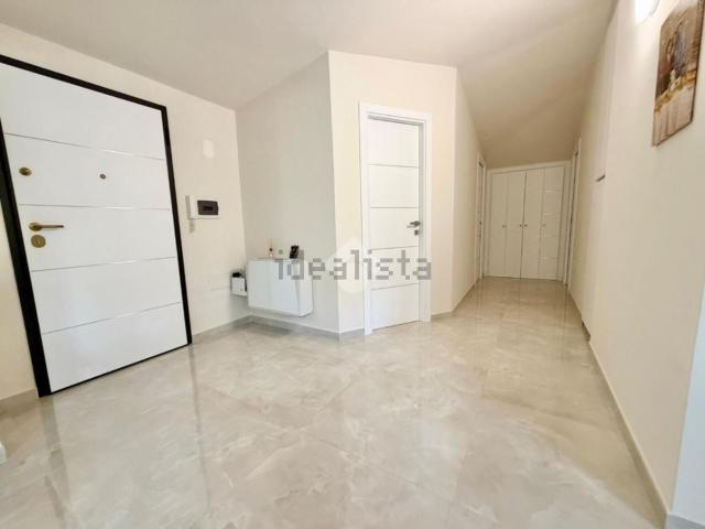 Appartamento in vendita di 200 m² in Via Libertà, 1