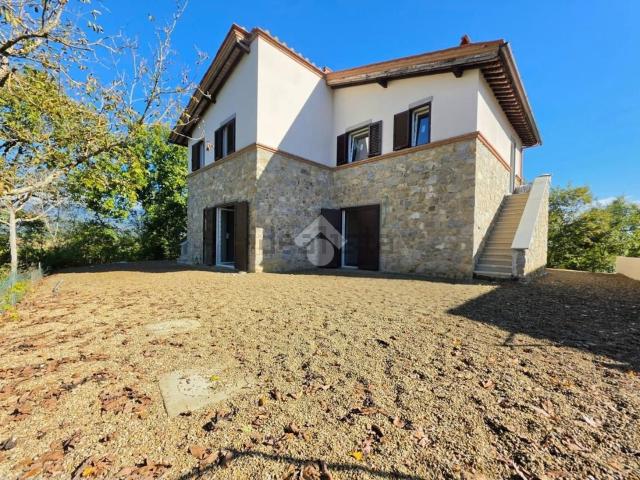Appartamento in vendita di 200 m² in Via Luigi Pirandello, 1