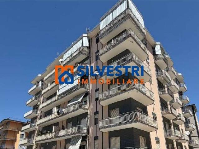 Appartamento in vendita di 200 m² in Via Luigi Vanvitelli