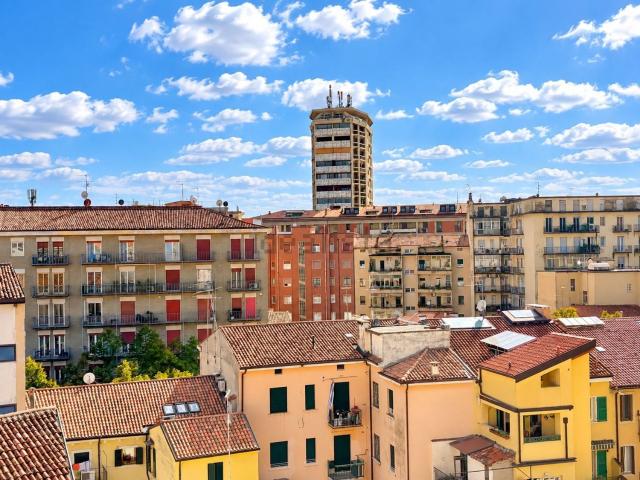 Appartamento in vendita di 200 m² in Via Luigia Poloni