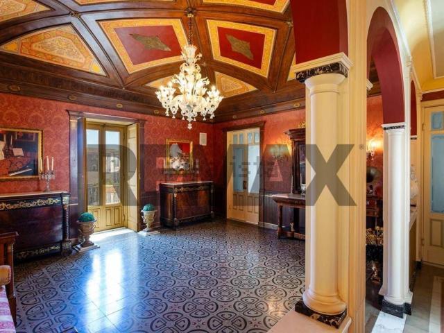 Appartamento in vendita di 200 m² in Via Monsignor Ventimiglia, 13