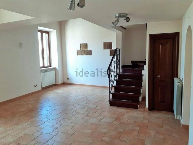 Appartamento in vendita di 200 m² in Via manlio, 43