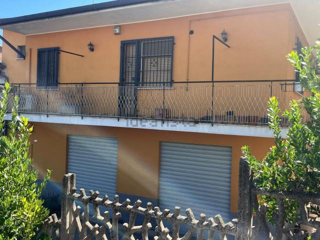 Appartamento in vendita di 200 m² in Via Marco Polo, 3