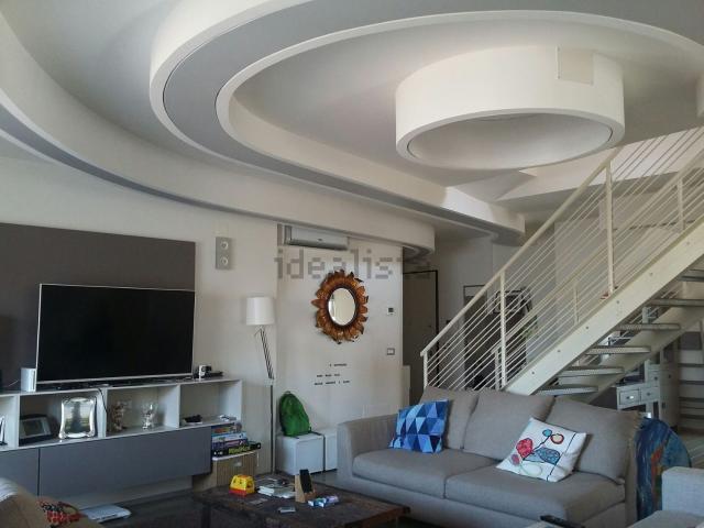 Appartamento in vendita di 200 m² in Via Muzii