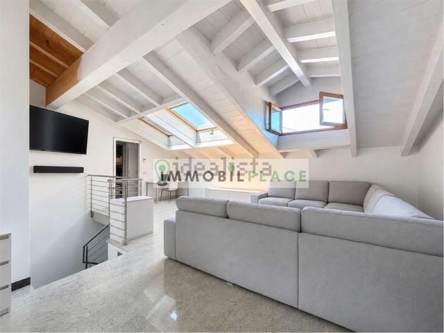 Appartamento in vendita di 200 m² in Via San Martino