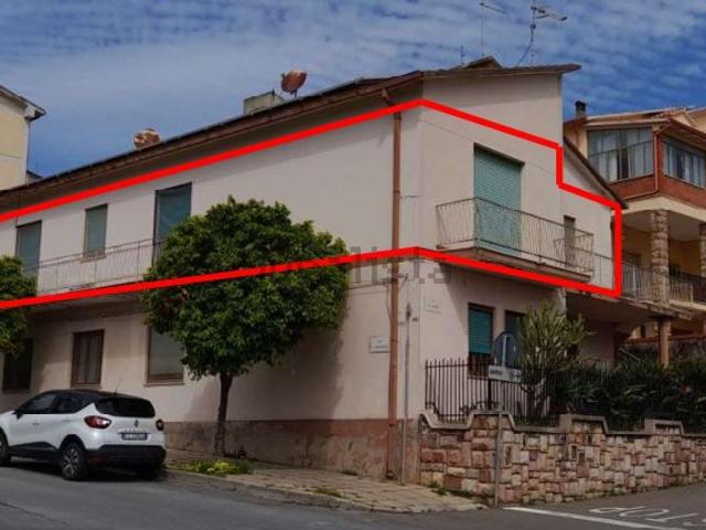 Appartamento in vendita di 200 m² in Via San G. Bosco, 32