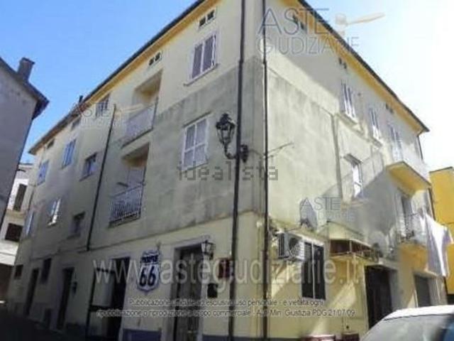 Appartamento in vendita di 200 m² in Via San Giacomo