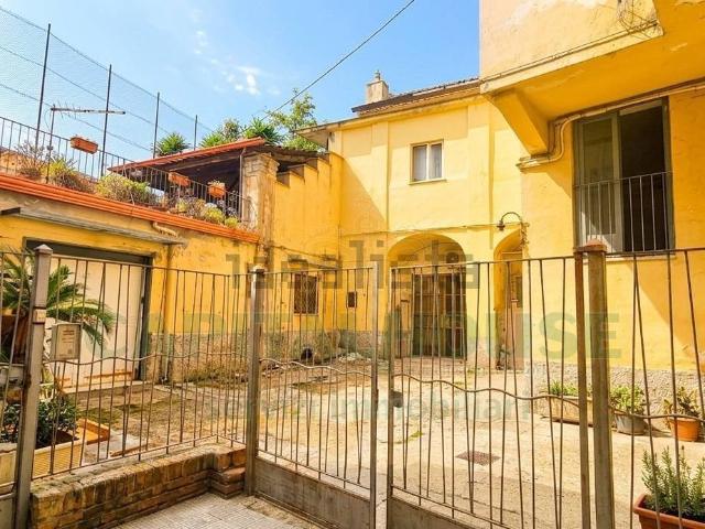 Appartamento in vendita di 200 m² in Via San Giovanni, 33