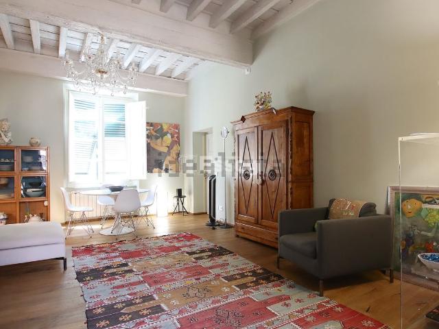 Appartamento in vendita di 200 m² in Via Sant&apos Andrea