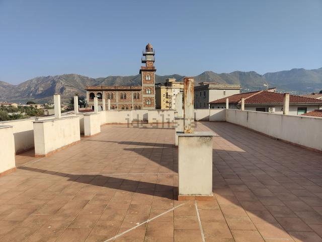 Appartamento in vendita di 200 m² in Via Santa Venera