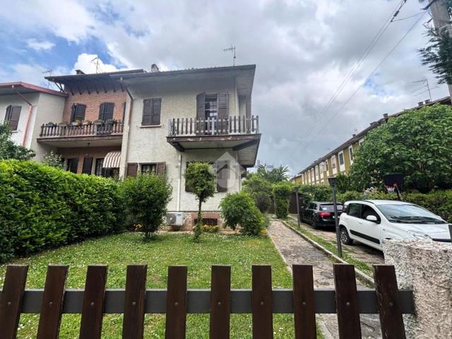 Appartamento in vendita di 200 m² in Via Paolo Bentivoglio, 1