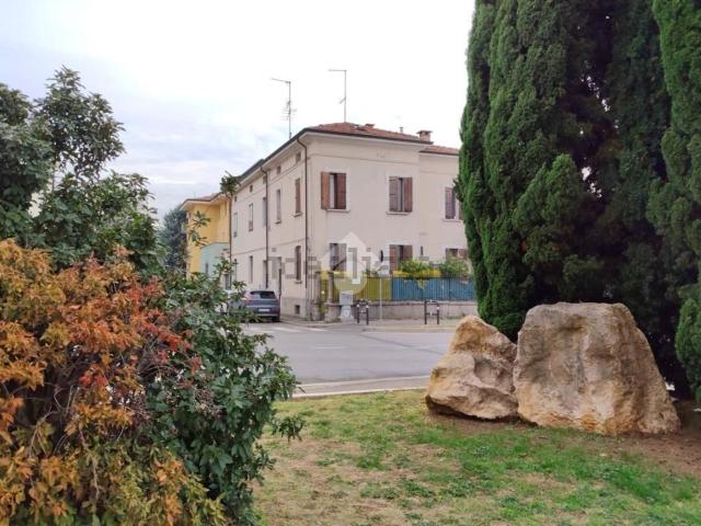 Appartamento in vendita di 200 m² in Via Pietro Paolo Martinati, 2