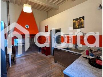 Appartamento in vendita di 200 m² in Via Roma