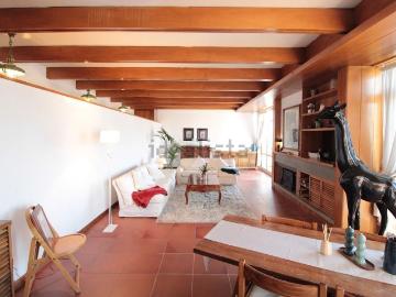 Appartamento in vendita di 200 m² in Via Raffaello Sanzio