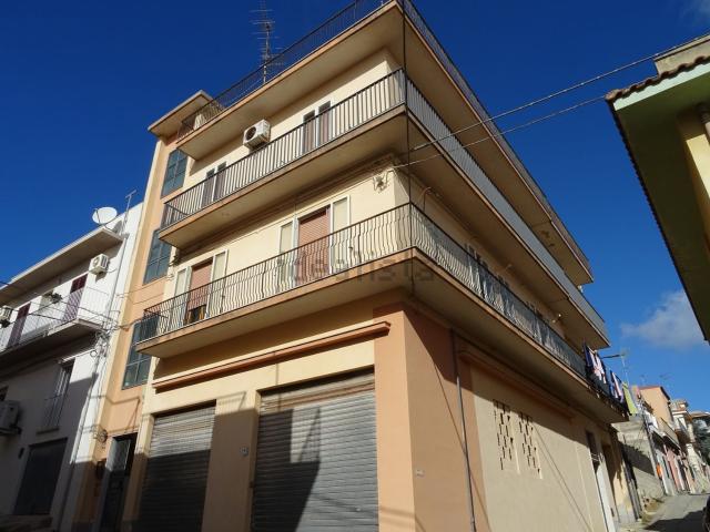 Appartamento in vendita di 200 m² in Via Toscanini, 56