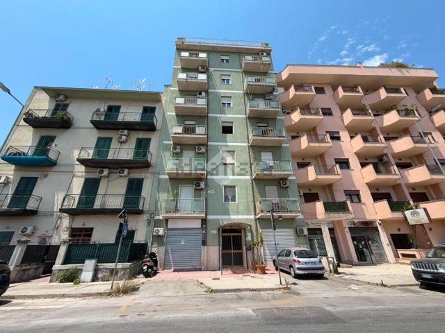 Appartamento in vendita di 200 m² in Via Tasca Lanza, 96