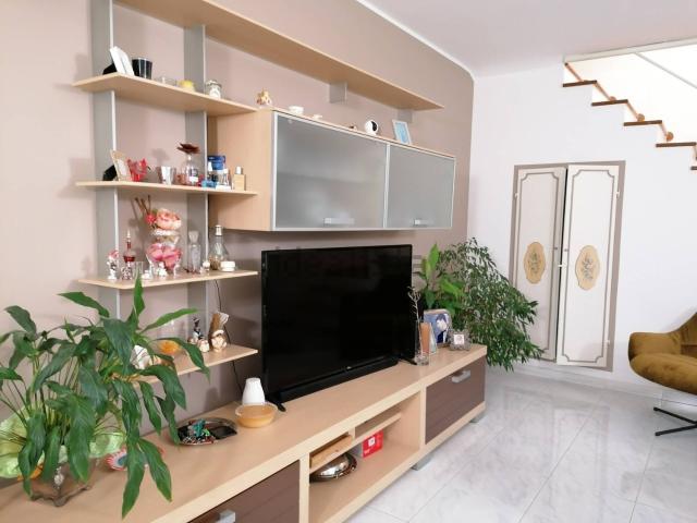 Appartamento in vendita di 200 m² in Via Vito Volterra