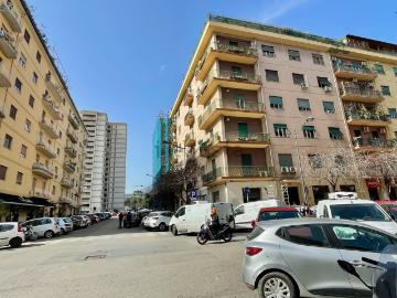Via Vittorio Alfieri Palermo - Terrazzo